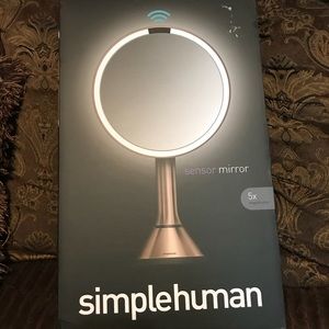 Simplehuman 8” Sensor Mirror W/ Brightness Control